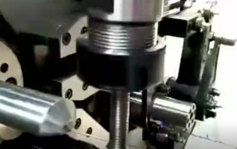 三和(hé)彈簧--耐(nai)高溫模(mó)具彈簧(huang)